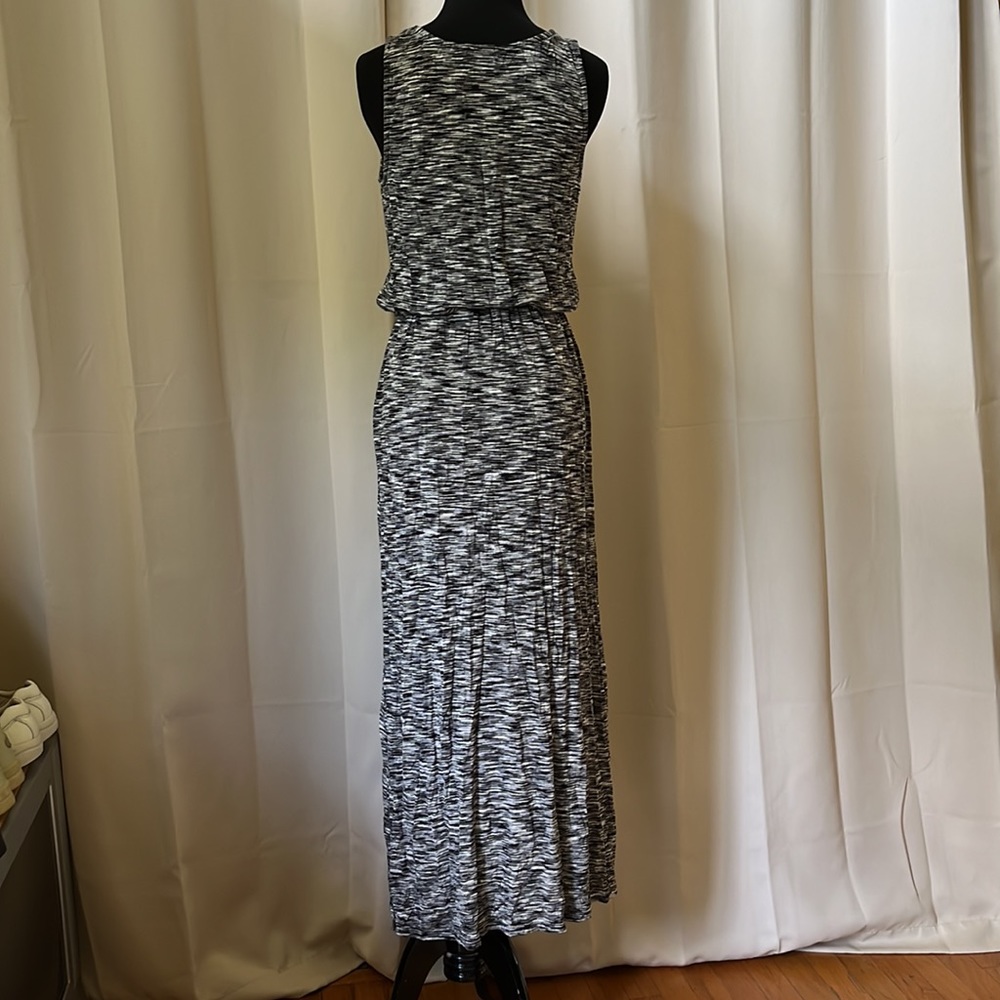 Maxi Dress - Picture 5 of 12